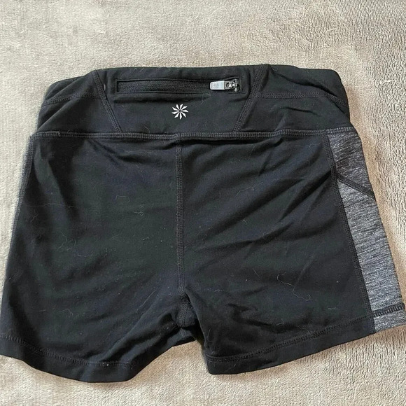 Athleta Girl Spandex Shorts SZ M 8-10 Kid Black Grey Athletic‎ Athleisure Sporty - Picture 3 of 3